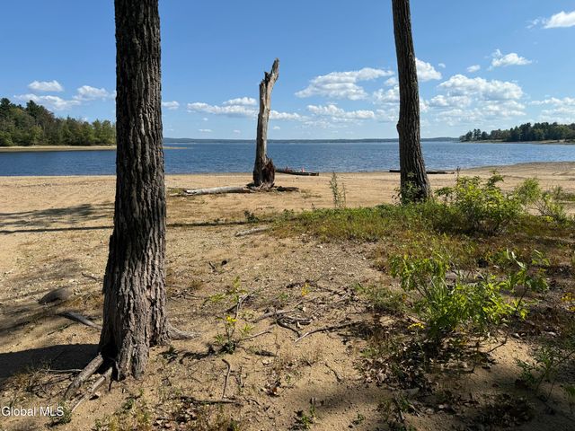 165 County Hwy 123, Mayfield, NY 12117
