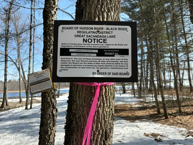 165 County Hwy 123, Mayfield, NY 12117