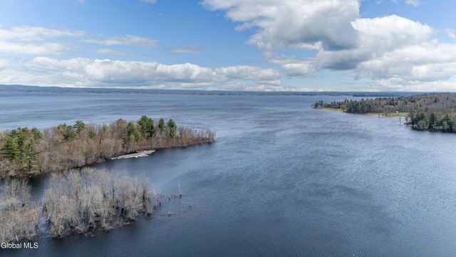 165 County Hwy 123, Mayfield, NY 12117