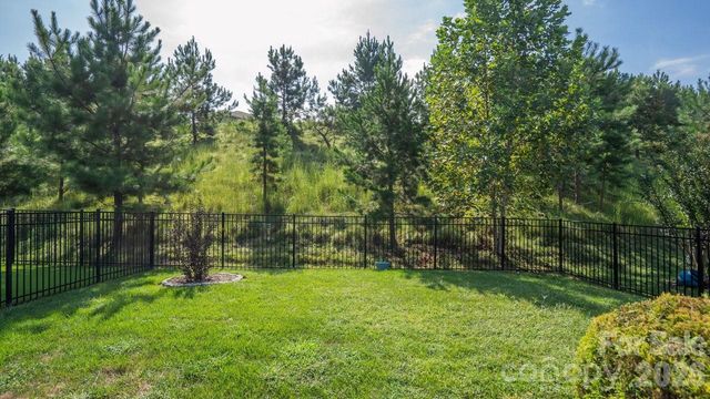 4927 Looking Glass Trail, Denver, NC 28037