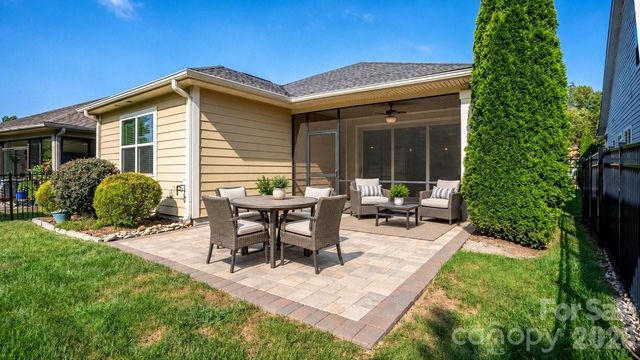 4927 Looking Glass Trail, Denver, NC 28037