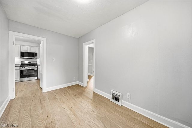 4541 Emerson Road, South Euclid, OH 44121