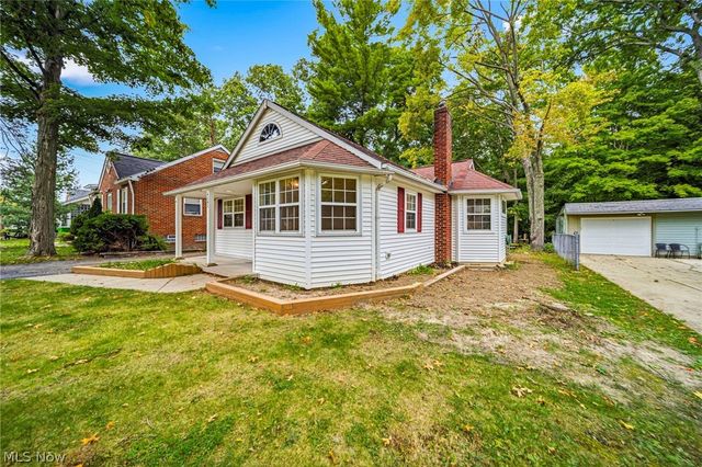 4541 Emerson Road, South Euclid, OH 44121