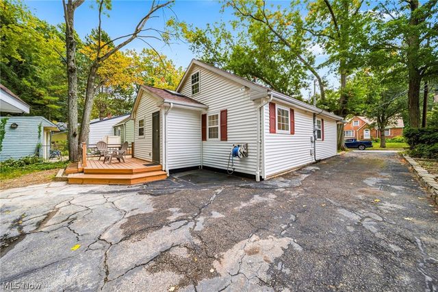 4541 Emerson Road, South Euclid, OH 44121