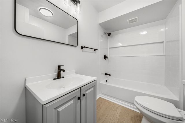 4541 Emerson Road, South Euclid, OH 44121