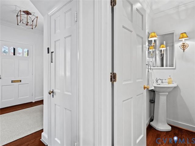 109 Seneca Rd, Richmond, VA 23226