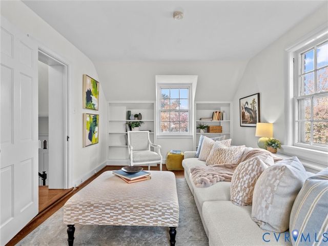 109 Seneca Rd, Richmond, VA 23226