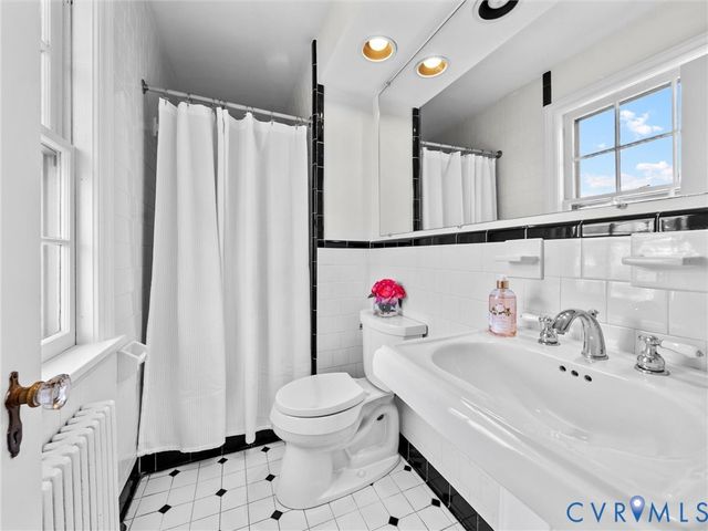 109 Seneca Rd, Richmond, VA 23226