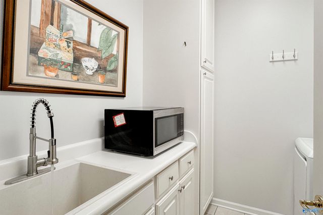 2831 Summerwind Drive, Decatur, AL 35603