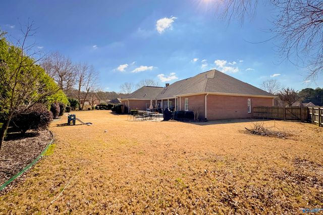 2831 Summerwind Drive, Decatur, AL 35603
