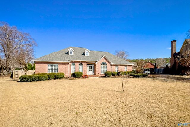 2831 Summerwind Drive, Decatur, AL 35603