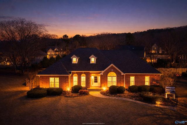 2831 Summerwind Drive, Decatur, AL 35603