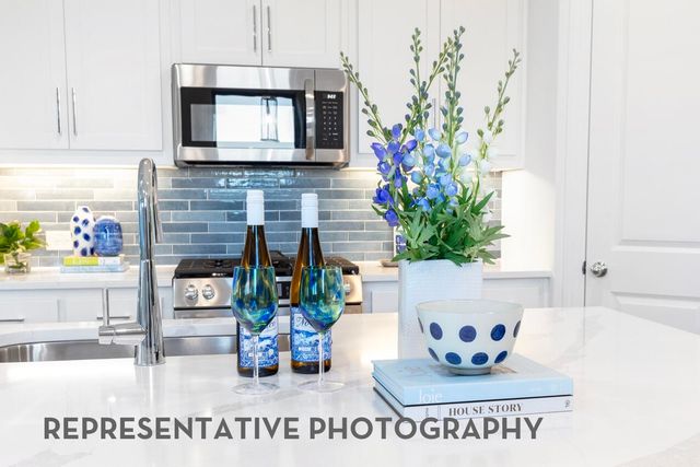 7542 Anastasia Street, Midlothian, TX 76084