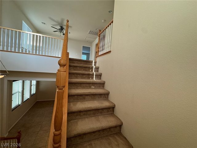 9048 Winchester Ridge Street, Las Vegas, NV 89139