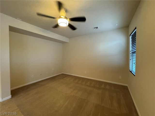 9048 Winchester Ridge Street, Las Vegas, NV 89139