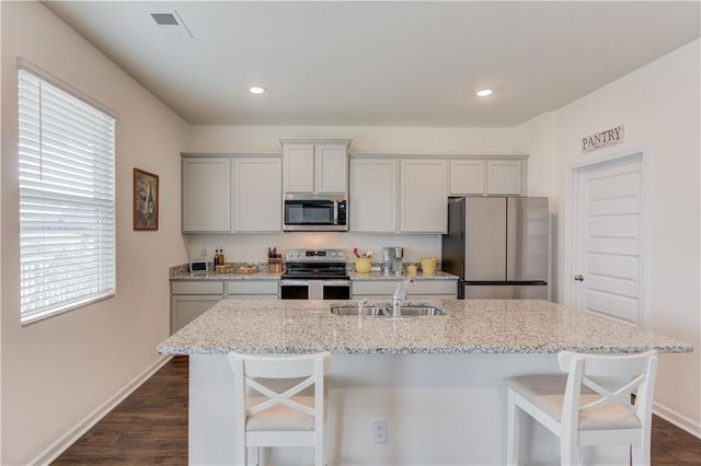 394 Murray Lane, Hoschton, GA 30548