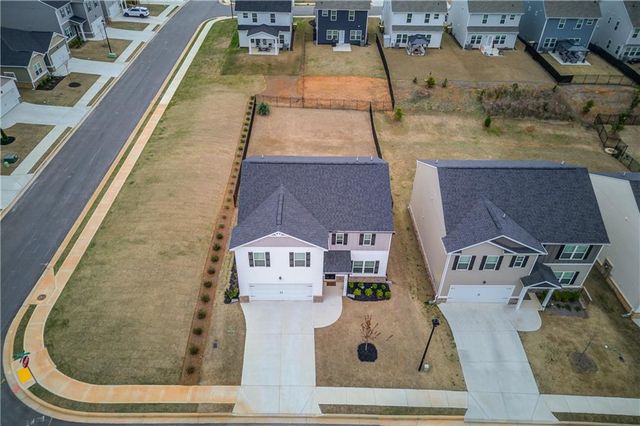 394 Murray Lane, Hoschton, GA 30548