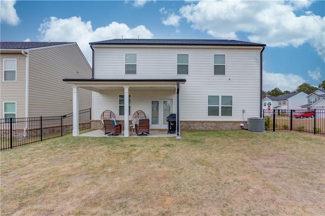 394 Murray Lane, Hoschton, GA 30548