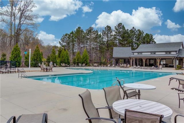 394 Murray Lane, Hoschton, GA 30548