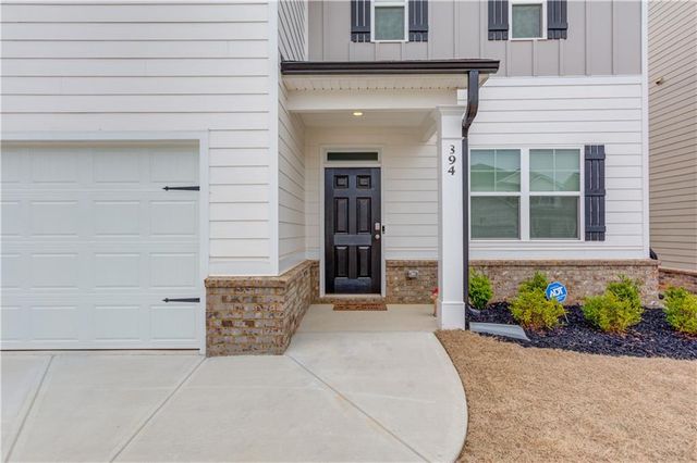 394 Murray Lane, Hoschton, GA 30548