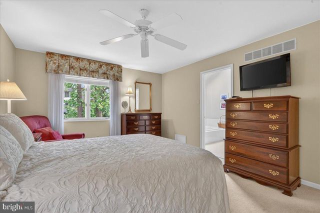 266 FOX RUN, Exton, PA 19341