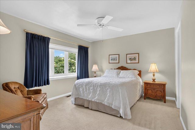 266 FOX RUN, Exton, PA 19341