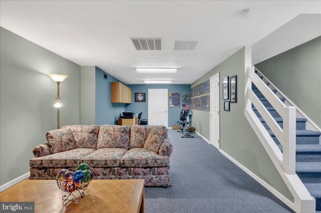266 FOX RUN, Exton, PA 19341