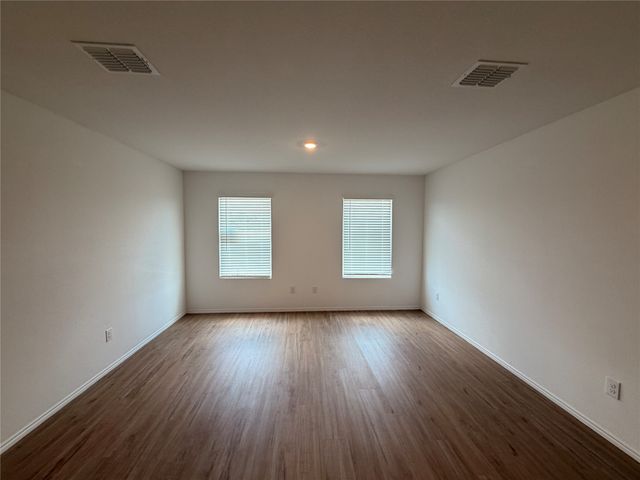 465 Whistlestop Way, Ferris, TX 75125