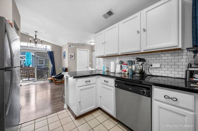 1149 Harbor Court 1149, Glendale Heights, IL 60139