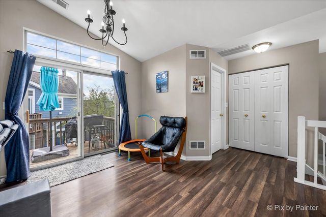 1149 Harbor Court 1149, Glendale Heights, IL 60139