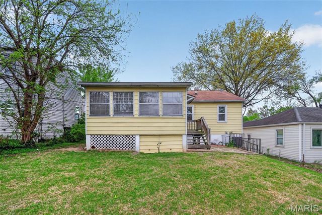 311 Superior Drive, St Louis, MO 63135