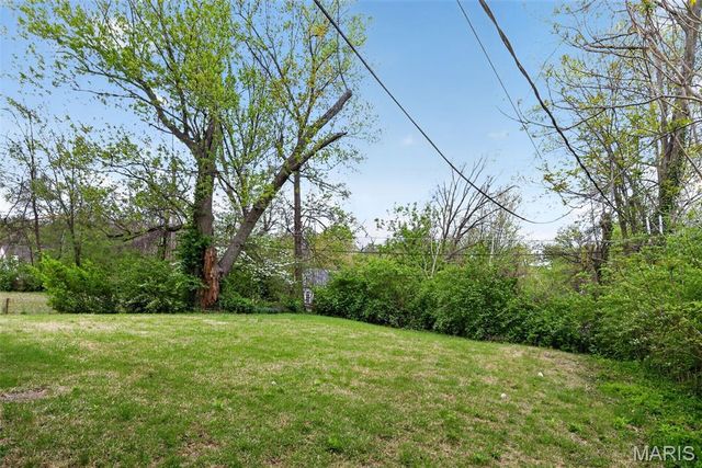 311 Superior Drive, St Louis, MO 63135