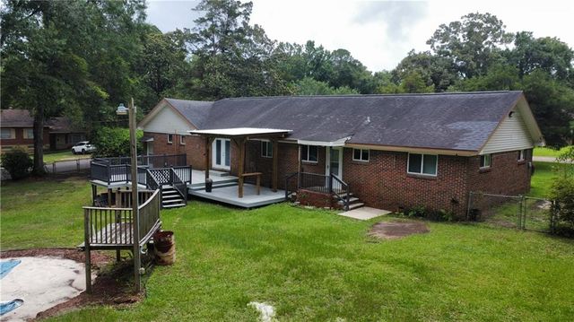 302 Valley Road, Chickasaw, AL 36611