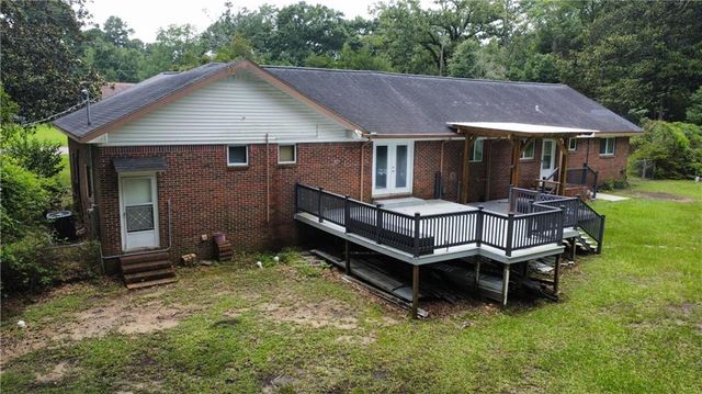 302 Valley Road, Chickasaw, AL 36611