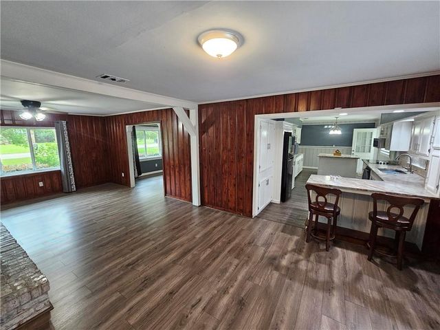 302 Valley Road, Chickasaw, AL 36611