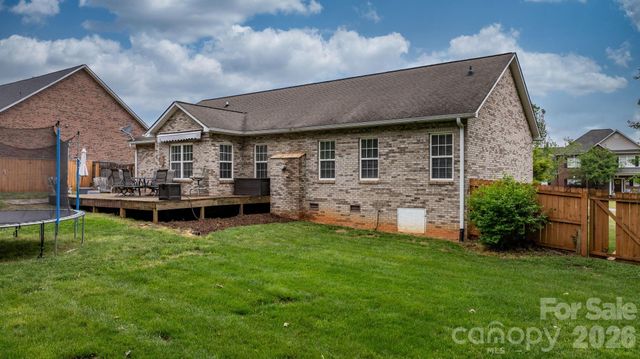 3534 47th Avenue Place NE, Hickory, NC 28601