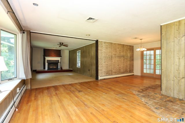 17 Riverford Road, Brookfield, CT 06804