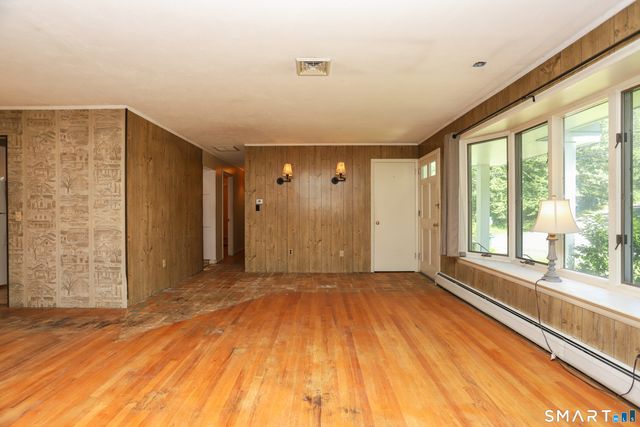 17 Riverford Road, Brookfield, CT 06804