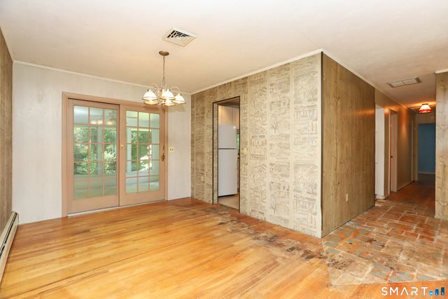 17 Riverford Road, Brookfield, CT 06804