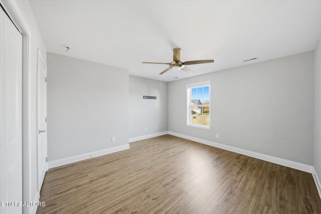 116 Deerberry Lane, Oak Ridge, TN 37830