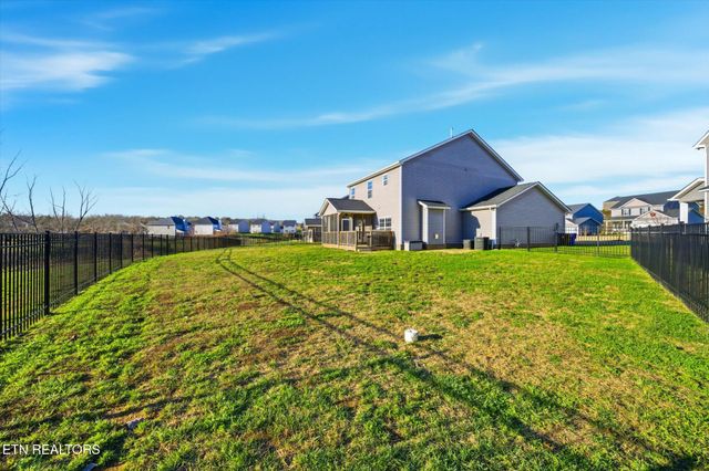 116 Deerberry Lane, Oak Ridge, TN 37830