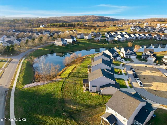 116 Deerberry Lane, Oak Ridge, TN 37830