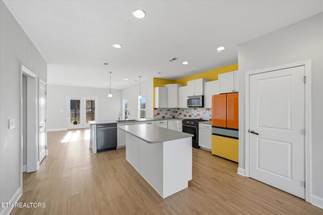 116 Deerberry Lane, Oak Ridge, TN 37830