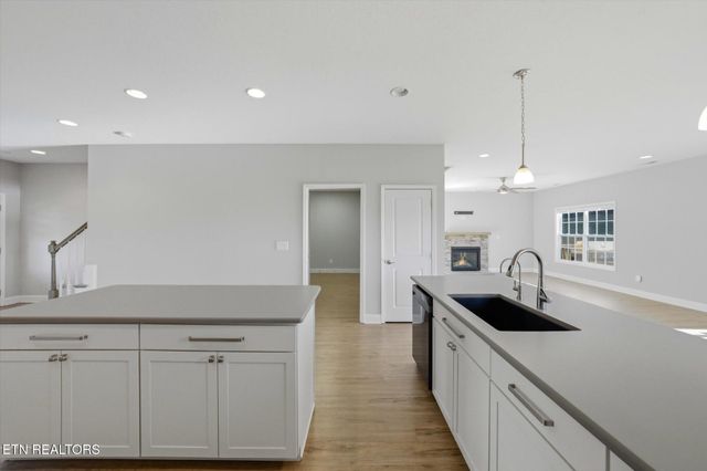 116 Deerberry Lane, Oak Ridge, TN 37830