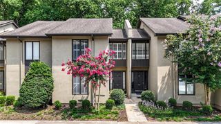12 Ivy NE Ridge, Atlanta, GA 30342