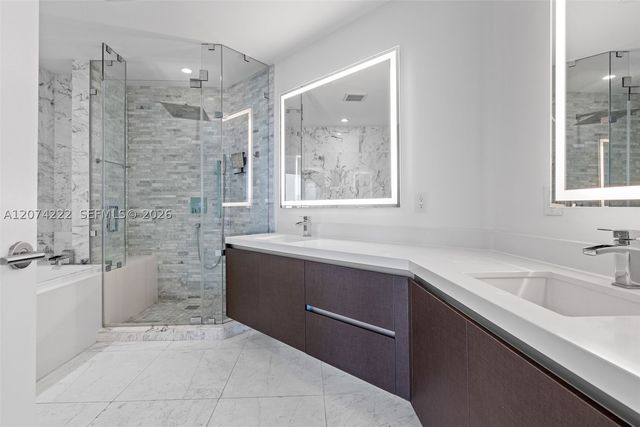 851 NE 1st Ave 1506, Miami, FL 33132