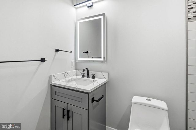 1135 E BERKS ST, Philadelphia, PA 19125