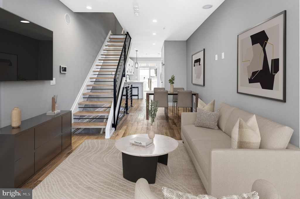 1135 E BERKS ST, Philadelphia, PA 19125