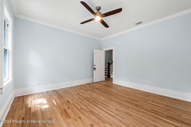 321 Brooksville Avenue, Brooksville, FL 34601