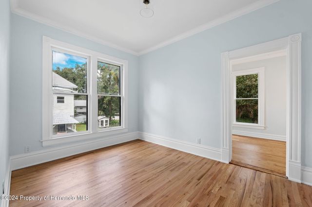 321 Brooksville Avenue, Brooksville, FL 34601